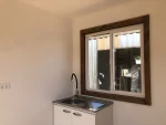 Cabaña Prefabricada de 6x2,5 m con 1 Dormitorio y Baño Completo - Imagen 2